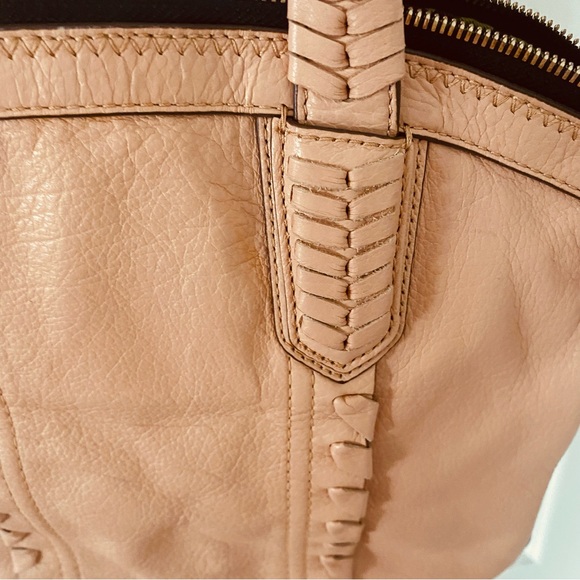 Beautiful light tan (almost blush color) genuine leather cross body bag. New! - Picture 9 of 11